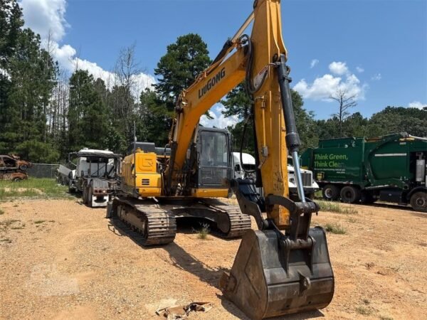 2018 Volvo EC220EL Hydraulic Excavator