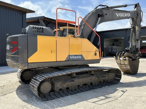 2018 Volvo EC220EL Hydraulic Excavator