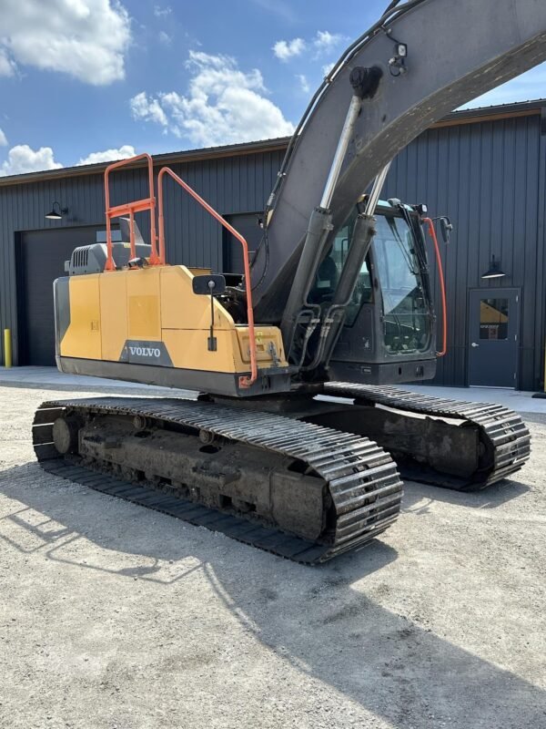 2018 Volvo EC220EL Hydraulic Excavator