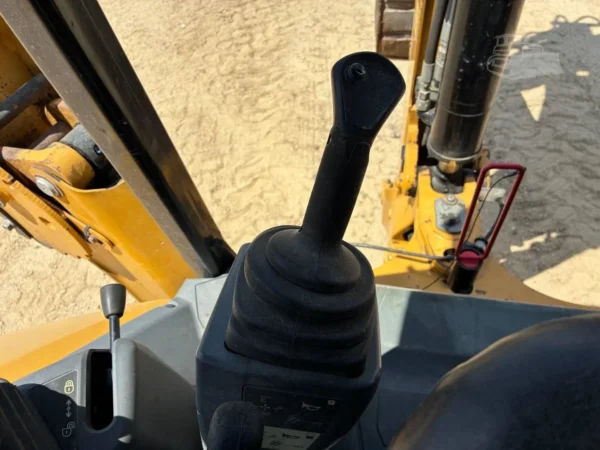 2019 Caterpillar 420F2 IT 4x4 Backhoe Loader