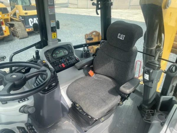 2019 Caterpillar 420F2 IT Backhoe Loader