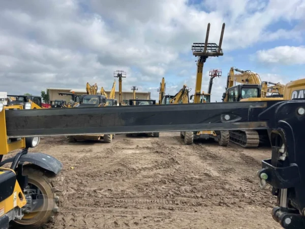 2019 Caterpillar TH255C Telehandler