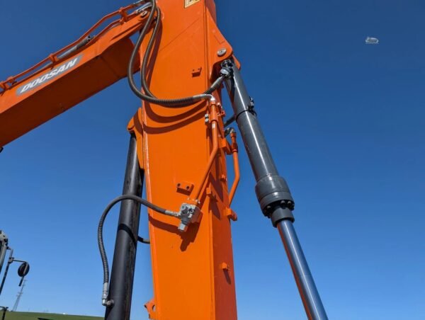 2019 Doosan DX140 LCR-5 Crawler Excavator