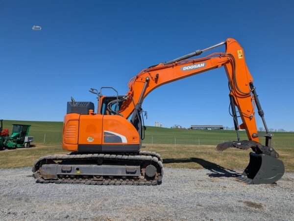 2019 Doosan DX140 LCR-5 Crawler Excavator