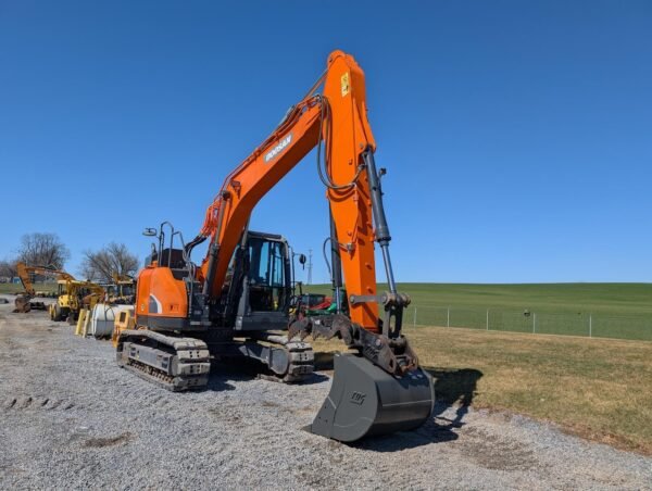 2019 Doosan DX140 LCR-5 Crawler Excavator