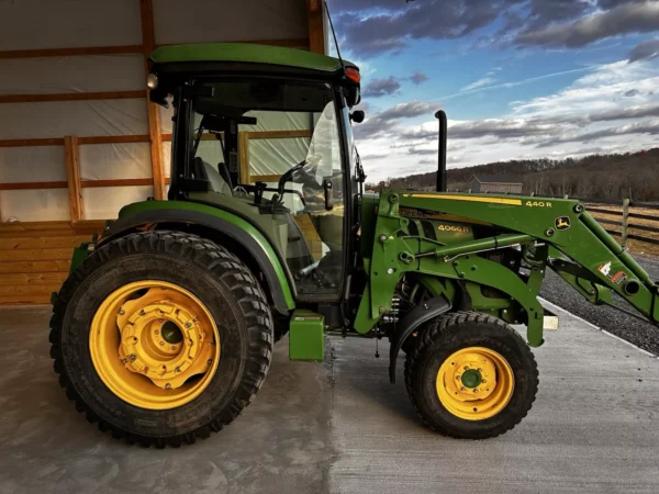 2019 John Deere 4066R Cab Tractor with Loader & 4-in-1 Bucket