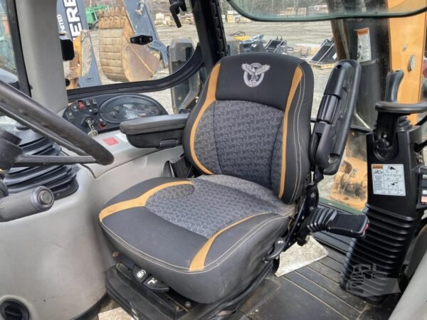 2020 CASE 580SN Loader Backhoe