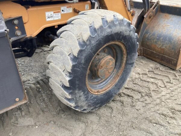 2020 CASE 580SN Loader Backhoe