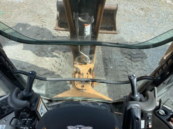 2020 CASE 580SN Loader Backhoe