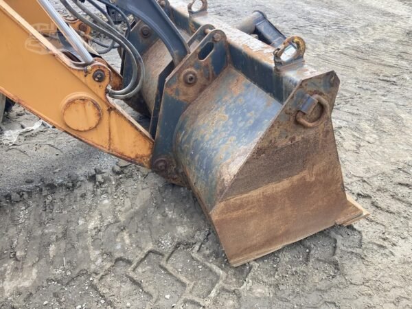 2020 CASE 580SN Loader Backhoe