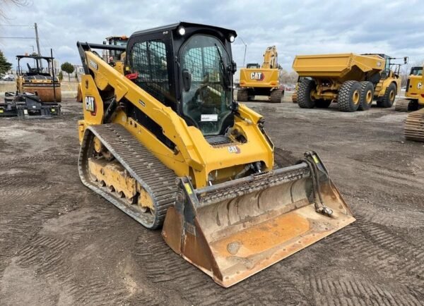 2020 Caterpillar 299D3 Compact Track Loader