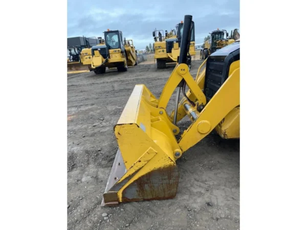 2020 Caterpillar 420 4WD Loader Backhoe