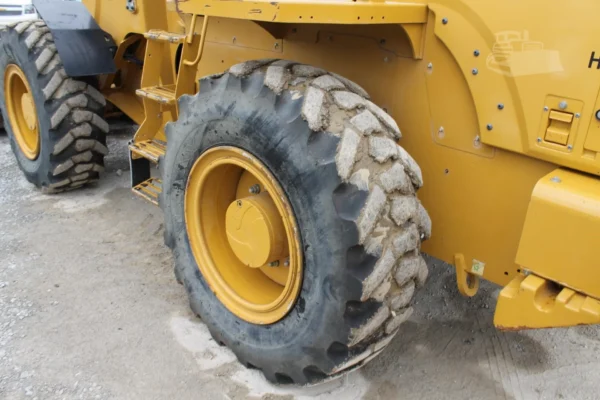 2020 Caterpillar 914M Wheel Loader
