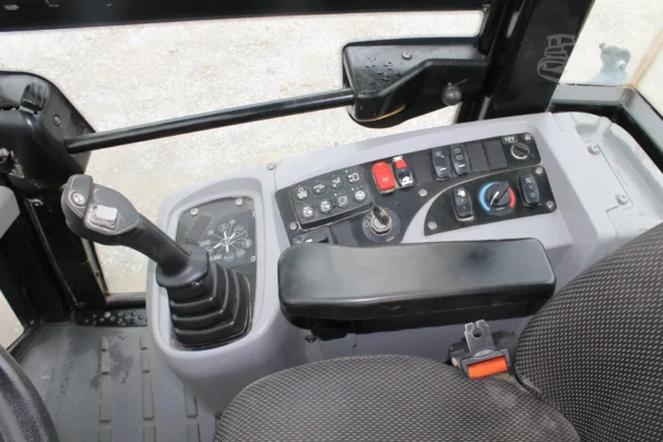 2020 Caterpillar 914M Wheel Loader