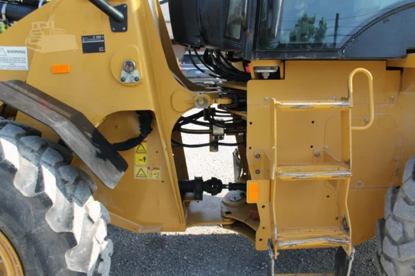 2020 Caterpillar 914M Wheel Loader