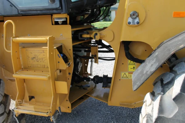 2020 Caterpillar 914M Wheel Loader