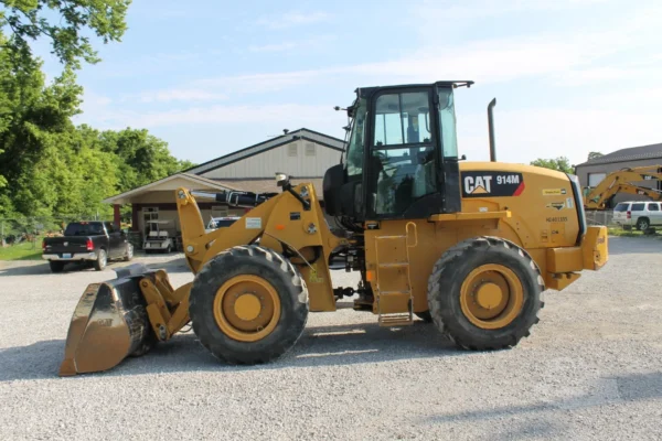 2020 Caterpillar 914M Wheel Loader