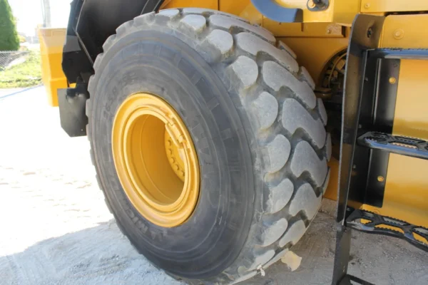 2020 Caterpillar 972M Wheel Loader