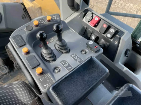 2020 Caterpillar 982M Wheel Loader