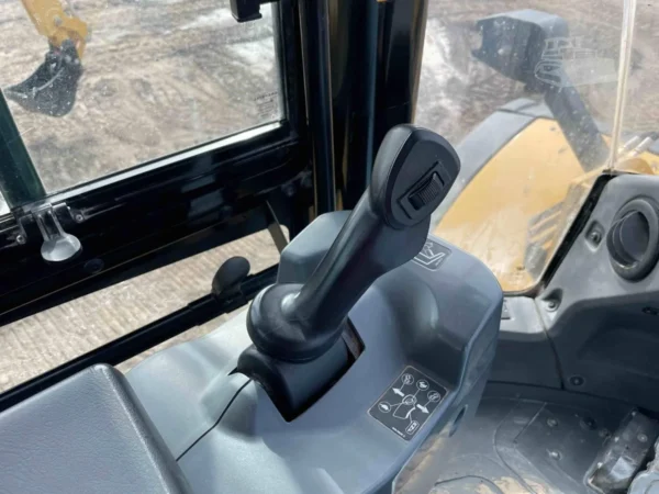 2020 Caterpillar 982M Wheel Loader