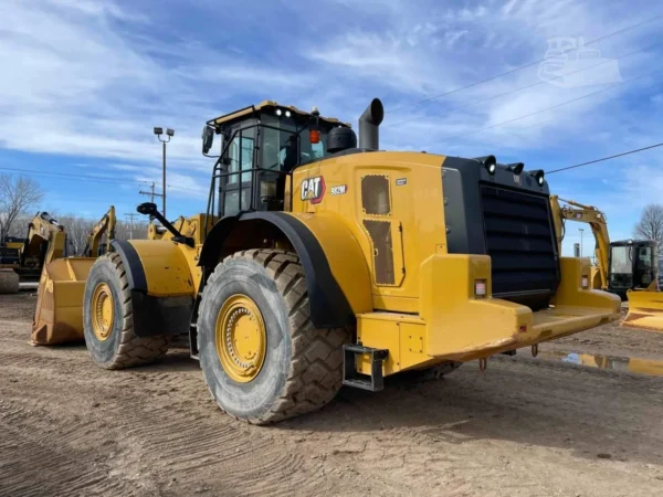 2020 Caterpillar 982M Wheel Loader