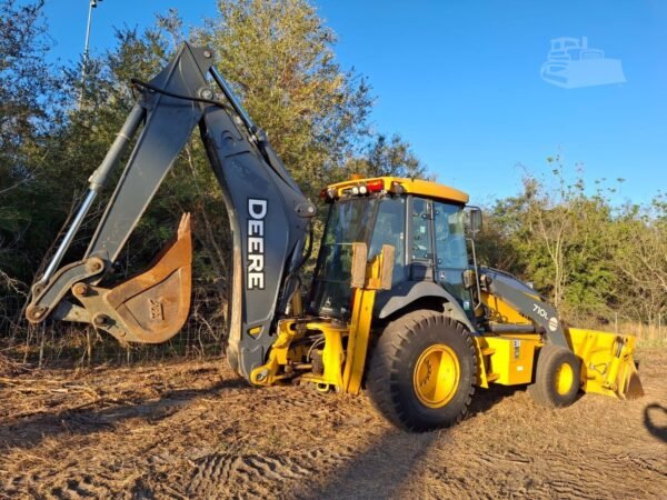 2020 John Deere 710L Loader Backhoe