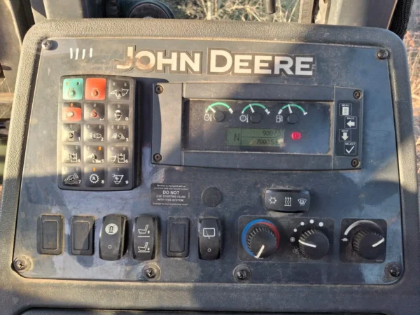 2020 John Deere 710L Loader Backhoe