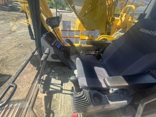 2020 Komatsu PC360 LC-11 Hydraulic Excavator