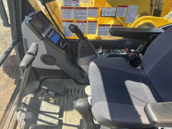 2020 Komatsu PC360 LC-11 Hydraulic Excavator
