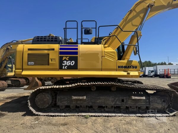 2020 Komatsu PC360 LC-11 Hydraulic Excavator