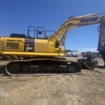 2020 Komatsu PC360 LC-11 Hydraulic Excavator