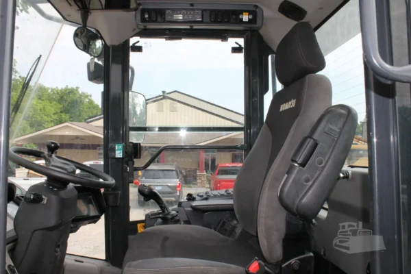 2020 Komatsu WA200-8 Wheel Loader