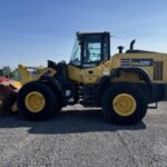 2020 Komatsu WA320-8 Wheel Loader