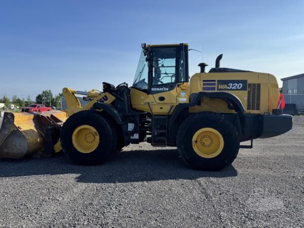 2020 Komatsu WA320-8 Wheel Loader