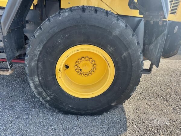 2020 Komatsu WA320-8 Wheel Loader