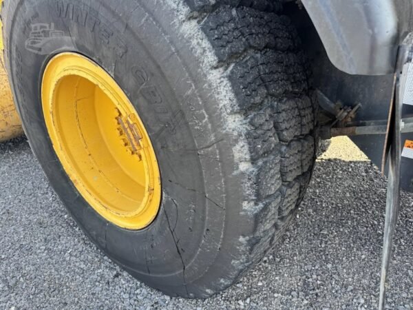 2020 Komatsu WA320-8 Wheel Loader