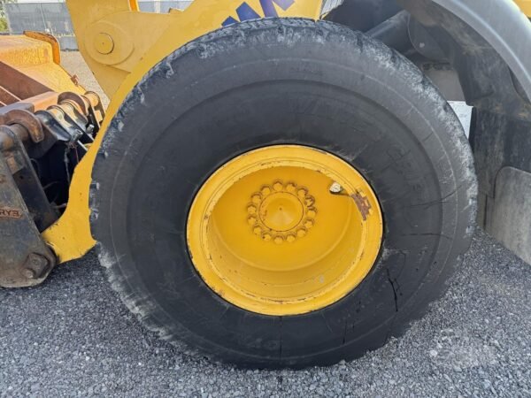 2020 Komatsu WA320-8 Wheel Loader