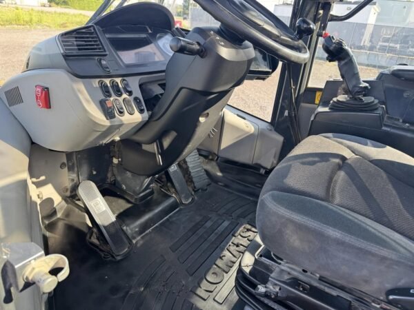 2020 Komatsu WA320-8 Wheel Loader