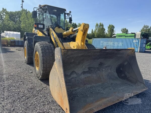 2020 Komatsu WA320-8 Wheel Loader