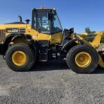 2020 Komatsu WA320-8 Wheel Loader