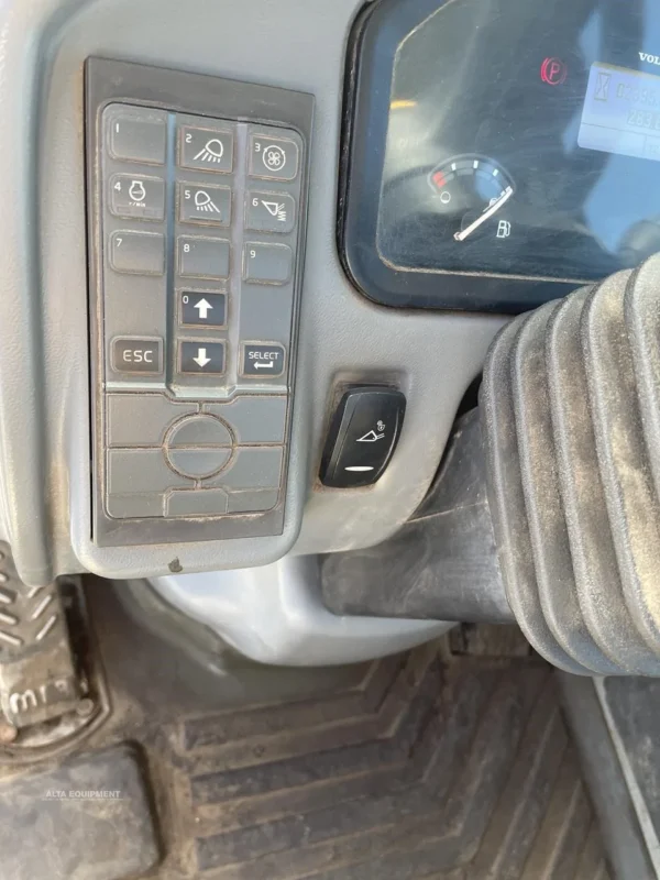 2020 Volvo L20H Compact Wheel Loader