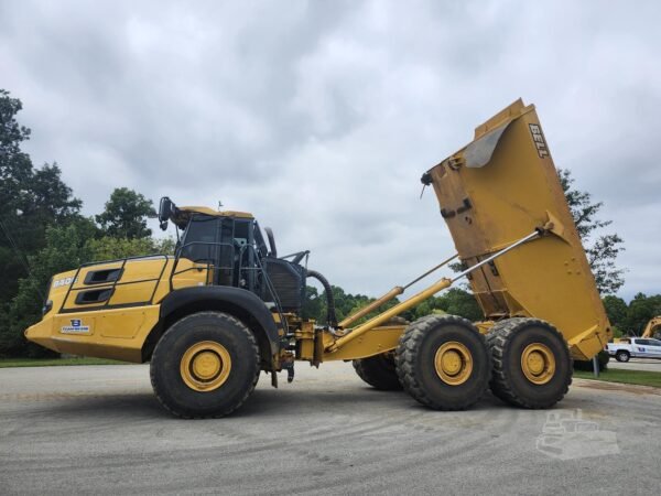 2021 Bell B40E Articulated Dump Truck