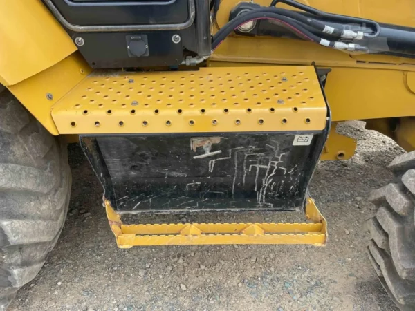 2021 Caterpillar 420 4WD Backhoe Loader