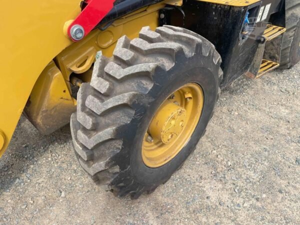 2021 Caterpillar 420 4WD Backhoe Loader