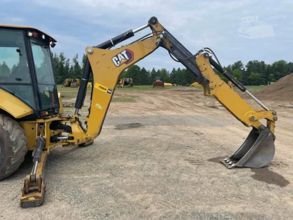 2021 Caterpillar 420 4WD Backhoe Loader