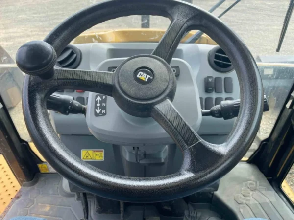 2021 Caterpillar 420 4WD Backhoe Loader