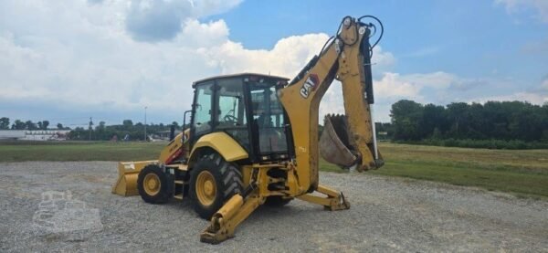 2021 Caterpillar 420 4WD Backhoe Loader