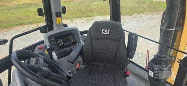 2021 Caterpillar 420 4WD Backhoe Loader