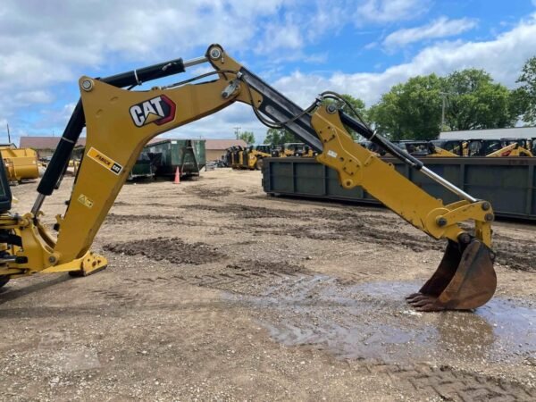 2021 Caterpillar 420 4WD Backhoe Loader