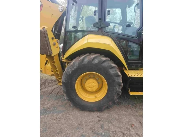 2021 Caterpillar 420 XE 4WD Loader Backhoe